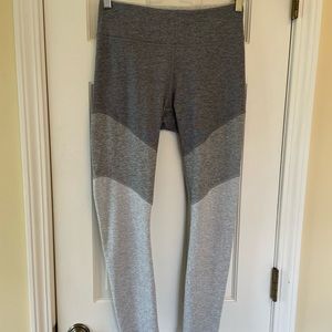 Like new! Out door Voices Springs 7/8 Leggings